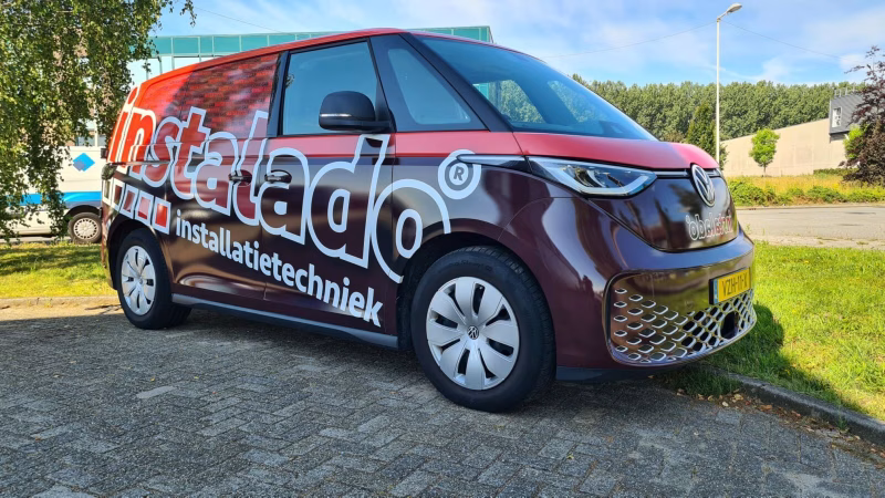 Instalado_vooraanzichtrechts_expointreclame